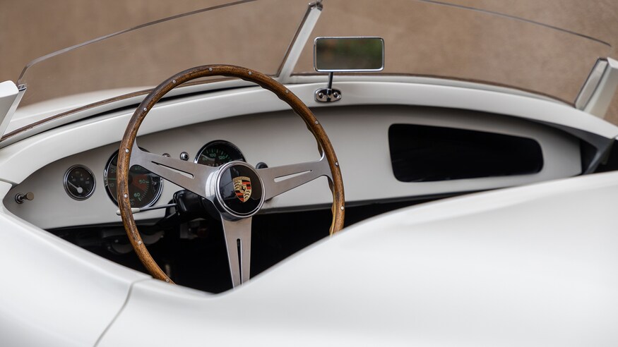 1953-Porsche-356-America-Speedster-10