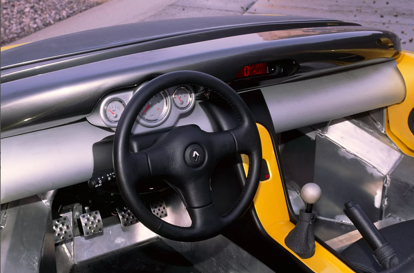 Renault Spider interior