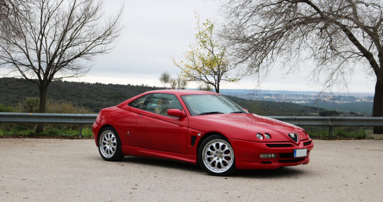 PRUEBA: Alfa Romeo Gtv 3.0 V6 24v (2002)
