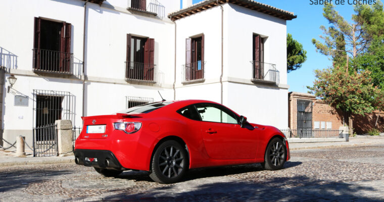 PRUEBA: Toyota GT86 (2012)