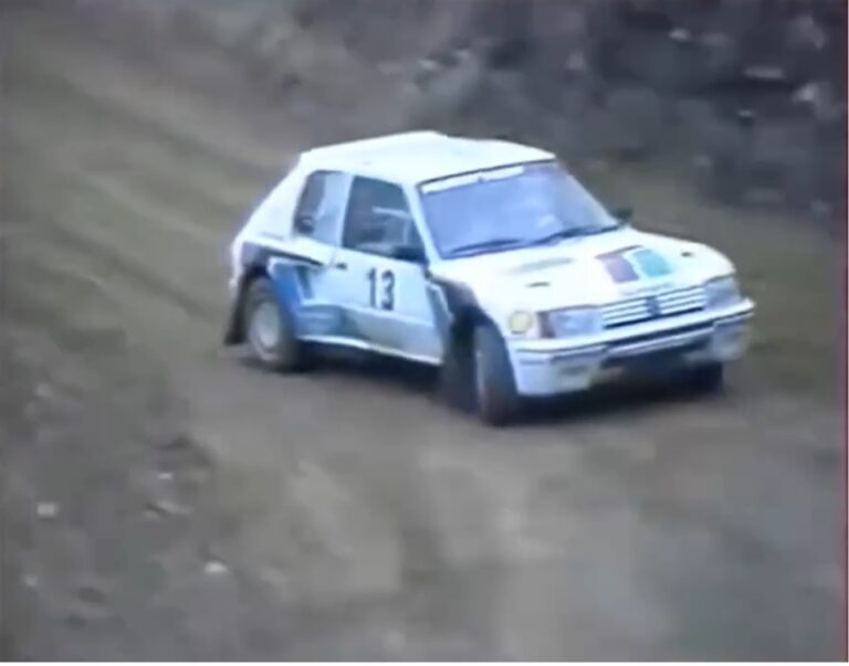 Miniature Peugeot 205 T16 Groupe B 1/18 - Otto Ottomobile - Blanche - Occasion