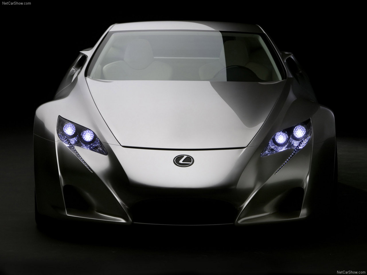 Lexus-LF-A_Concept-2007-1280-c189de5c767d56d90a84d678d0b0e1bc39